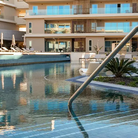 Apartahotel Kora Tigot 3*