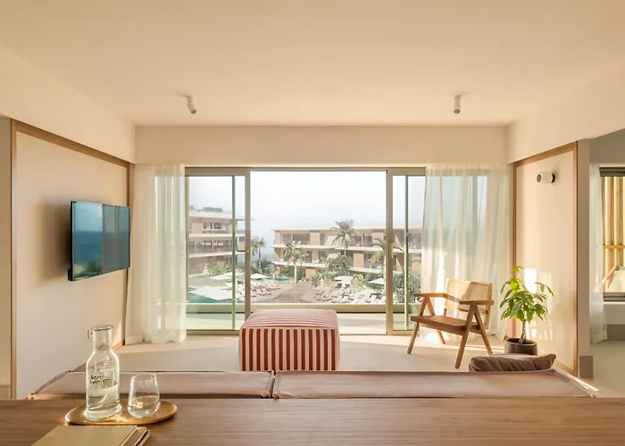Kora Tigot Apartahotel 3*